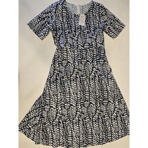 Black & White Long‎ Dress Cool & Thin Women's Size Small With Pockets